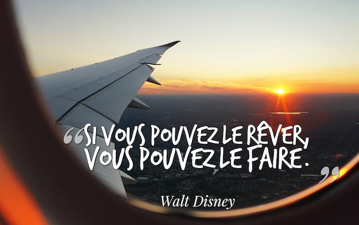 atasözleri ve alıntılar, gökyüzünün fotoğrafı, gün batımı ve uçak, ilham verici ifade Walt Disney