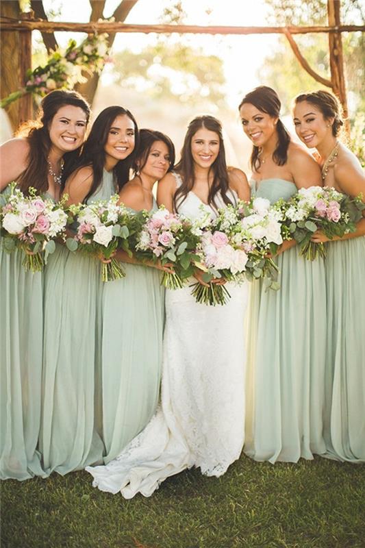 claire-minth-color-dress-wedding-guest-outfit-class-woman