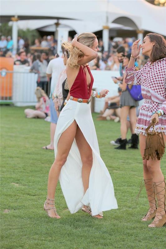 „Coachella“ apranga, du draugai, ilga suknelė ir trumpa suknelė „boho chic“ stilius, ilga suknelė vasarą, ilga bohemiška suknelė, moters paplūdimio apranga