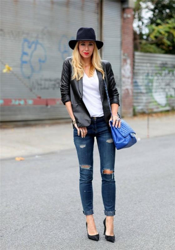 dress-code-pair-of-plėšyti-džinsai-juoda-odinė striukė-stilinga skrybėlė