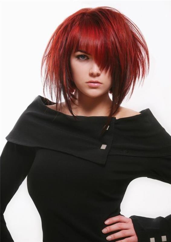 asimetriška-šukuosena-raudoni plaukai siaurėjančios-dailios šukuosenos-moteris