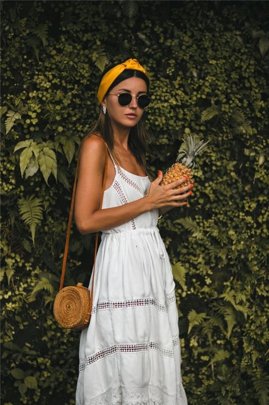 Rattan madingas apvalios rankinės modelis, bohemiška prašmatni nėrinių suknelės idėja su plonais dirželiais ir diržu