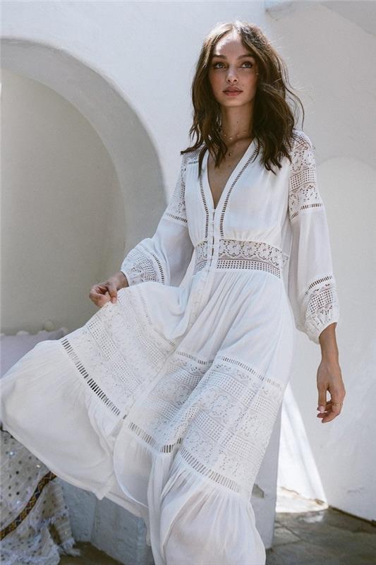 hippi şık dantel elbise fikri, hippi şık kadın elbise modeli, uzun ve dökümlü beyaz elbise örneği