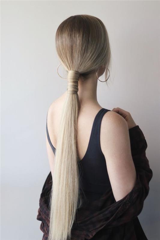 šukuosena ilgiems tiesiems plaukams surišta arklio uodega su plaukų spyna ir auskarais