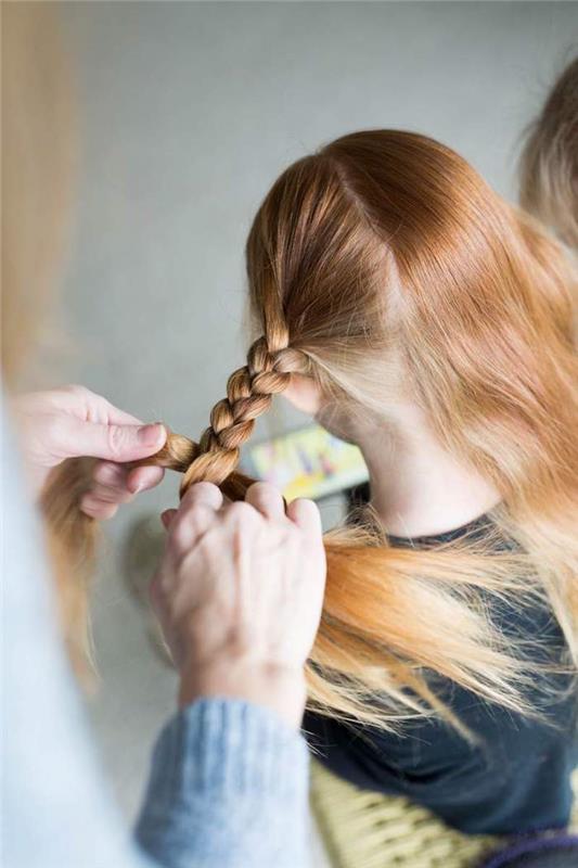 Padarykite dvi pintines ant ilgų jos dukters plaukų, mažos mergaitės kirpimo idėja, kaip padaryti mažos mergaitės šukuoseną