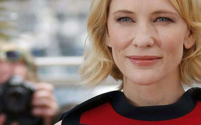 šukuosena moteris penkiasdešimt metų pusė, Kate Blanchett su trumpu kvadratu