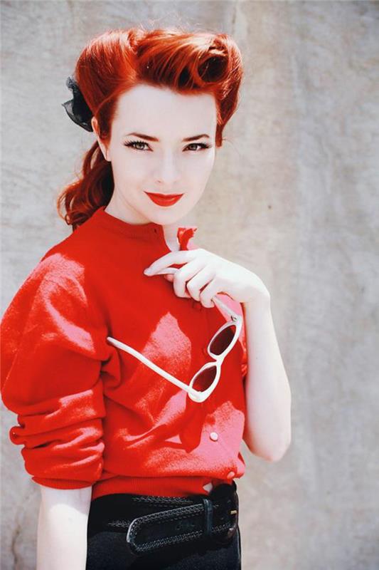 saç modeli-pin-up-ellili