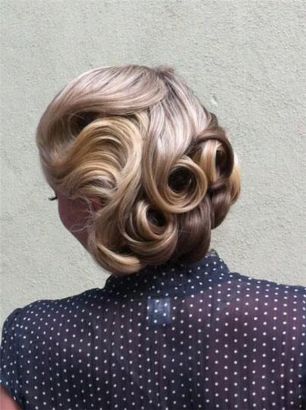 saç modeli-pin-up-bukleler-pürüzsüz-korumalı-kliplerle