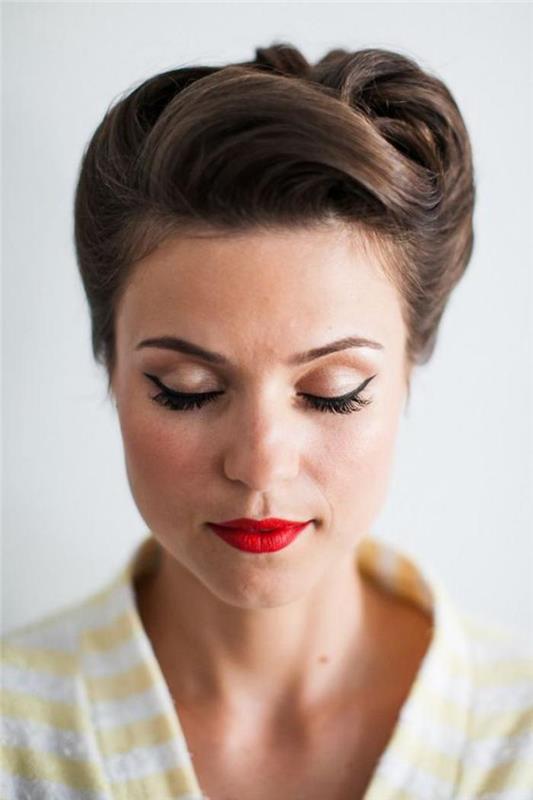 kolay pin-up-saç modeli-vintage-şık-saç modelleri