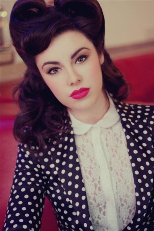 saç modeli-pin-up-pin-up-saç modeli-patlama-rulo-ve-pürüzsüz efekt