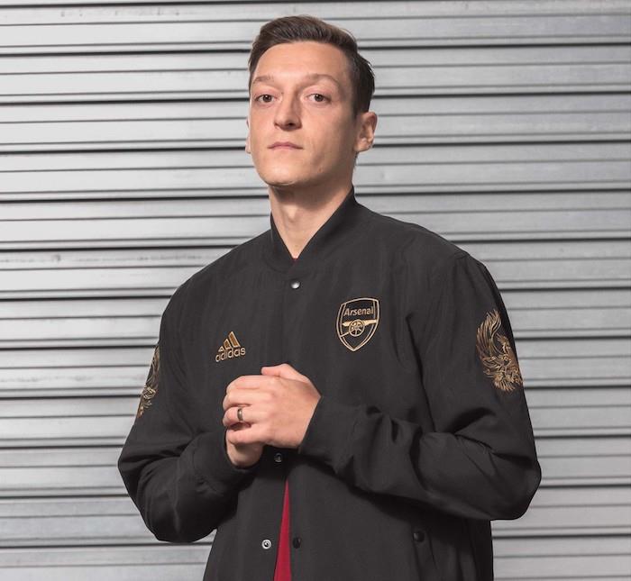 Po Manchester Unitedu Adidas s klubom Arsenal razkrije mini zbirko, posvečeno kitajskemu novemu letu