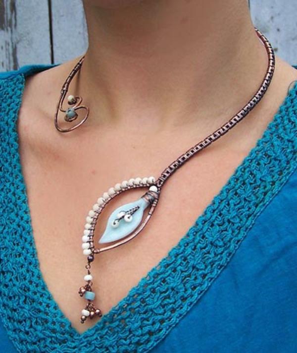 ogrlica iz zvite žice, navor, ročno izdelan nakit