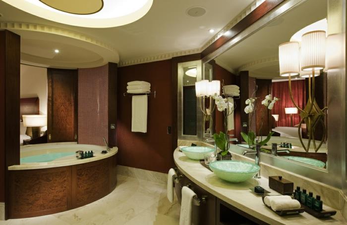 Beyaz banyo lüks banyo parçası