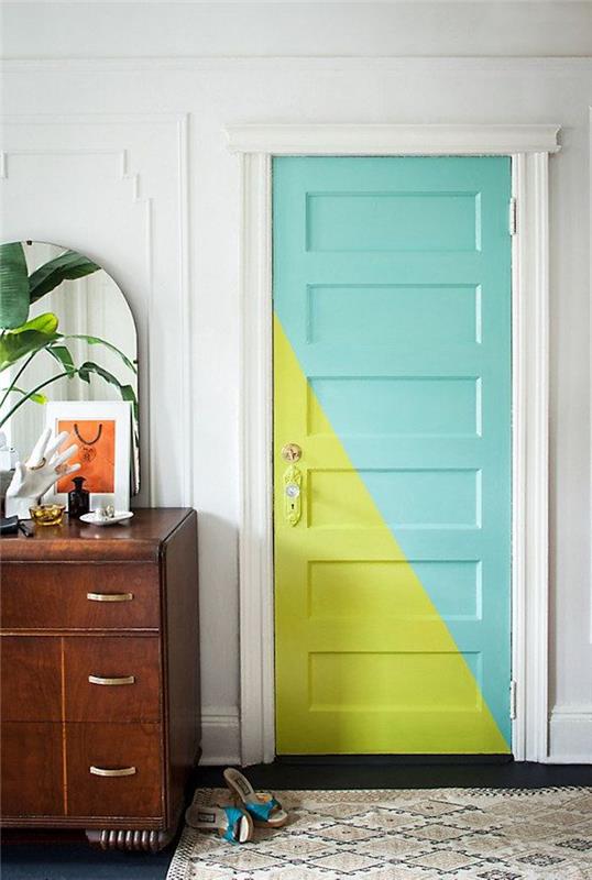 Šiuolaikinio miegamojo buto miegamojo spalvų idėjos, kaip dažyti madingas dviejų spalvų duris