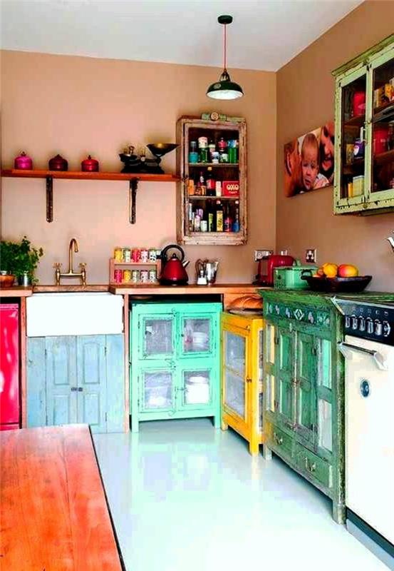 renkli-Meksika-tarzı-mobilyalarla-küçük-mutfak-nasıl-düzenlenir
