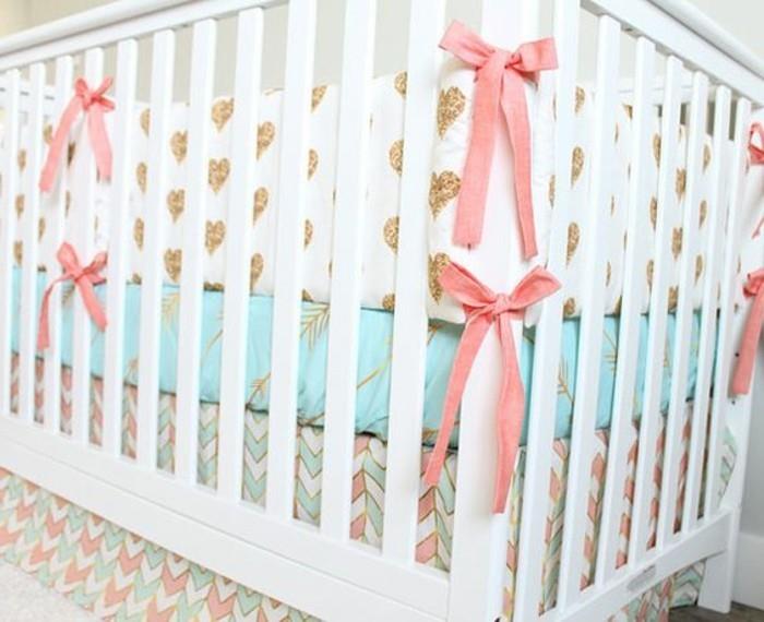 kako-izbrati-poceni-baby-stolp-belo-roza-bež-otroško sobo