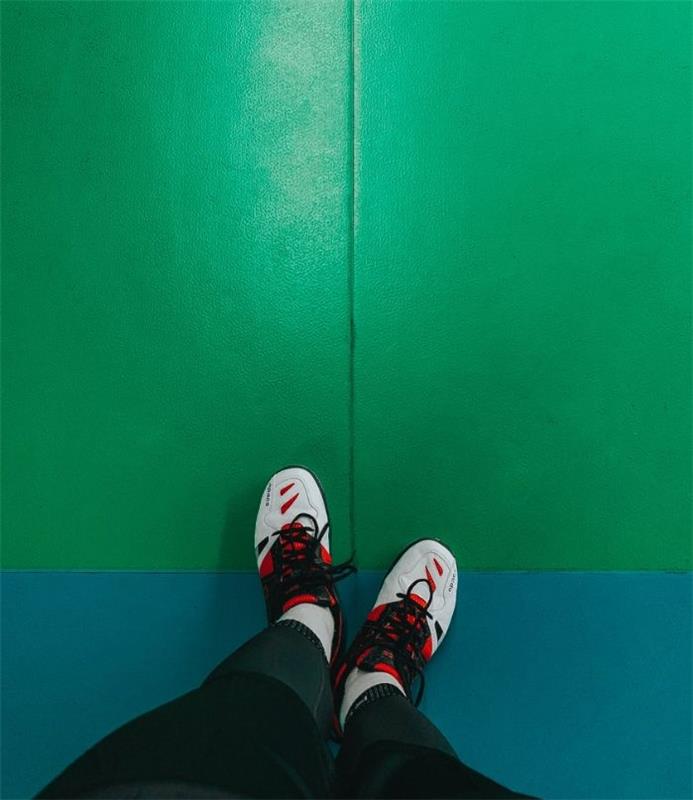 kaip pasirinkti sporto salės grindų idėjas sporto veiklos grožinėje literatūroje