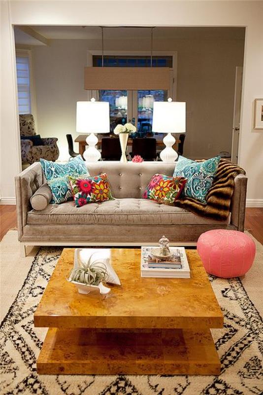 kaip išsirinkti šventąjį maclou kilimą gyvenamajam kambariui su pilka sofa ir svetainės lempomis