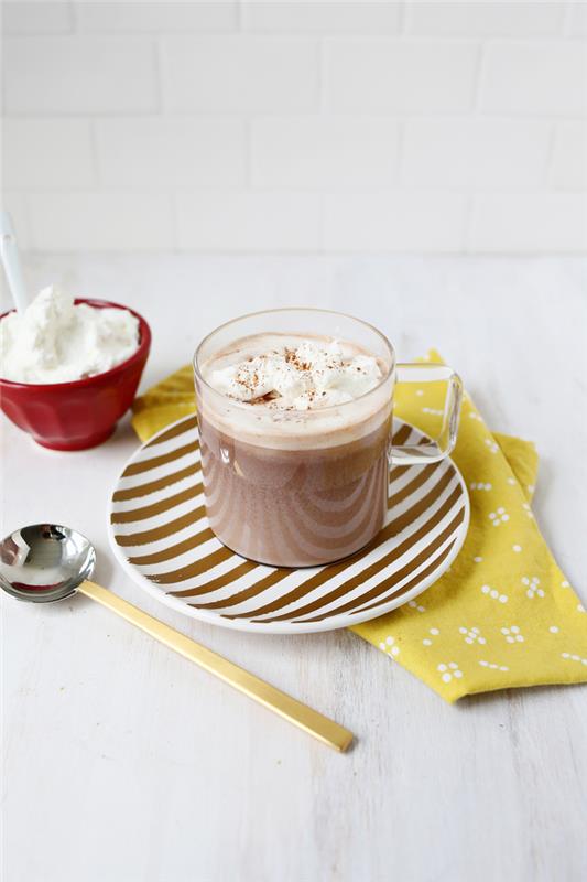 nutella recept za gurmanski topli napitek, kako narediti domačo vročo čokolado z nutello