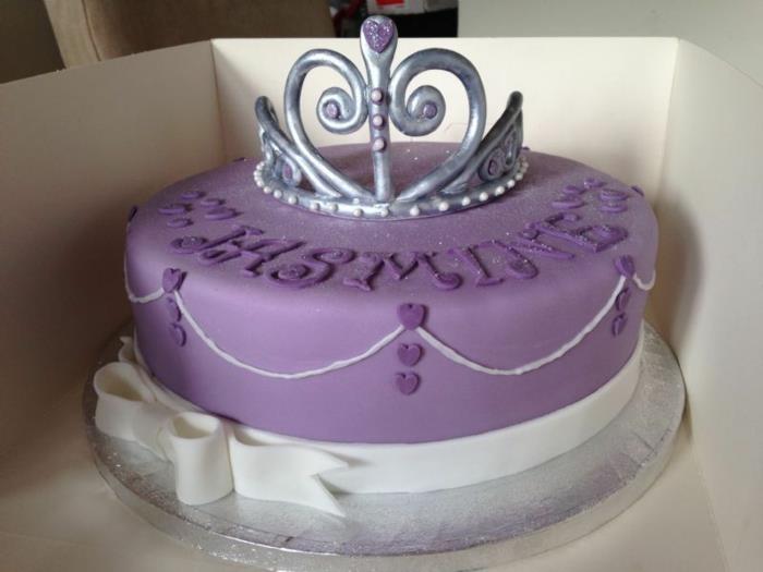 Vaizdo įrašas princesės pyragas Barbė lengvas pyragas princesės pyragas purpurinio cukraus pasta