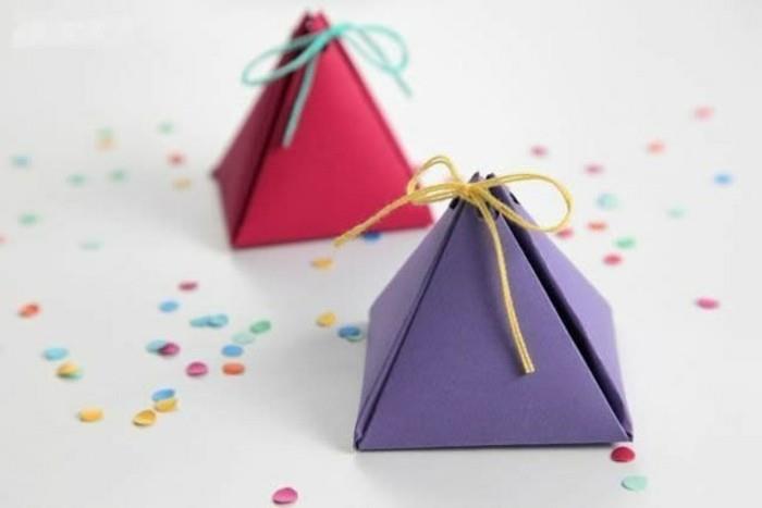 kaip pasidaryti piramidės dėžutę-idėją-kaip padaryti popieriaus gimtadienio saldainių dėžutę