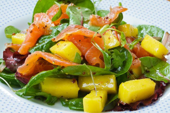 kako jesti mango v hranljivi in ​​zdravi eksotični solati