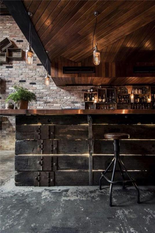 recikliran les-števec-a-bar-edinstven-dizajn-les-industrijsko-barski stol