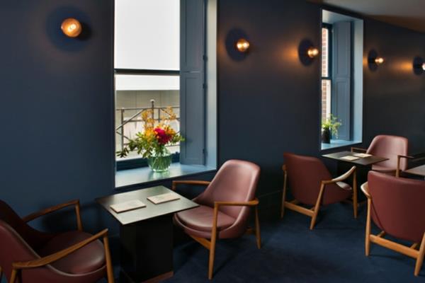 cool-design-for-your-living-room-with-the-cyur-bež-fotelj