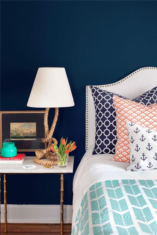 Modern lacivert tarzı yatak odası için hangi rengi seçmeli koyu mavi yatak odası nasıl birleştirilir