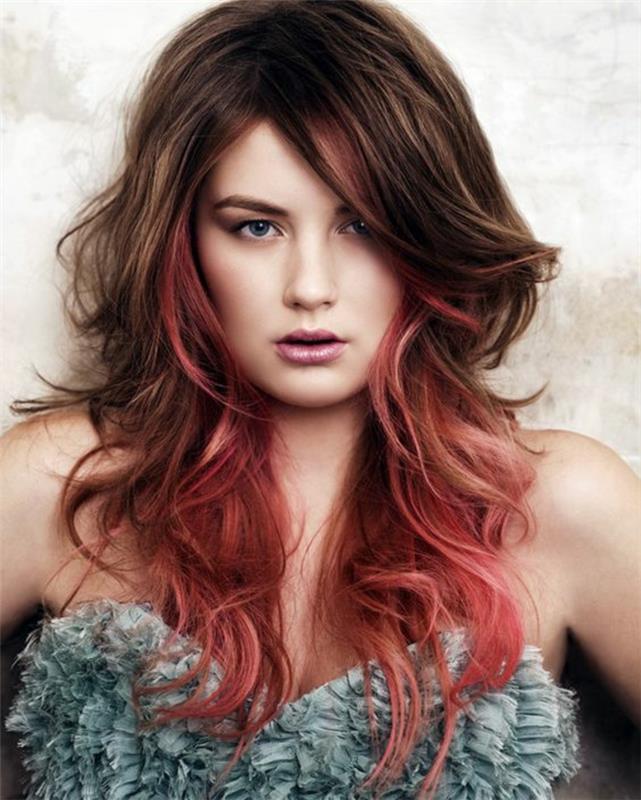 kakšno barvo las izbrati, svetlo rjave ključavnice z ostrimi rožnatimi konicami, prazničen videz, dolžina maxi pod rameni