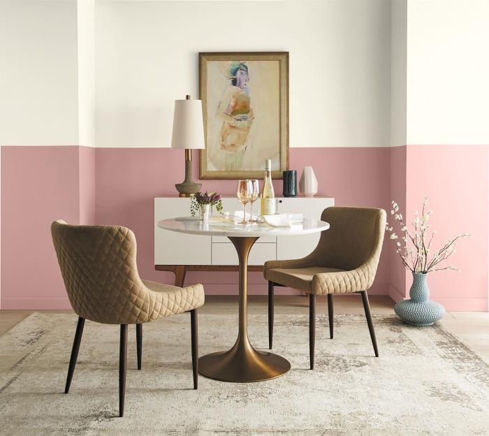 şık ev iç dekorasyonu, bej ve beyaz mobilyalarla döşenmiş modern yemek odası tasarımı