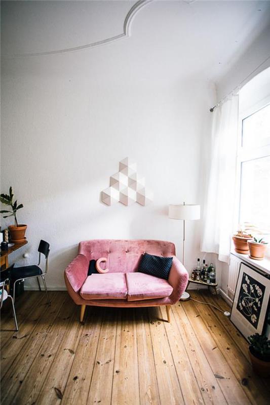 renkli-toz-pembe-kanepe-pembe-vintage-iskandinav odası