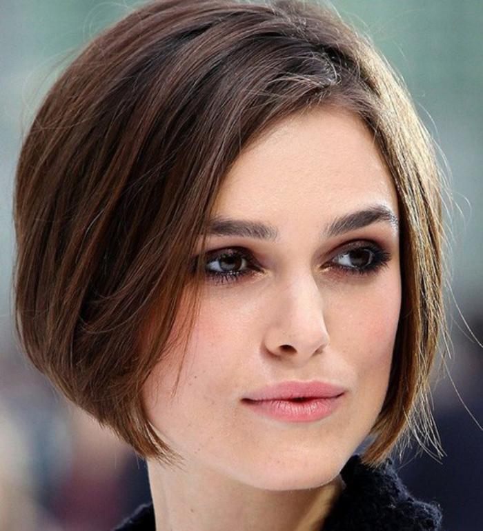 cut-square-plunge-short-cut-of-woman