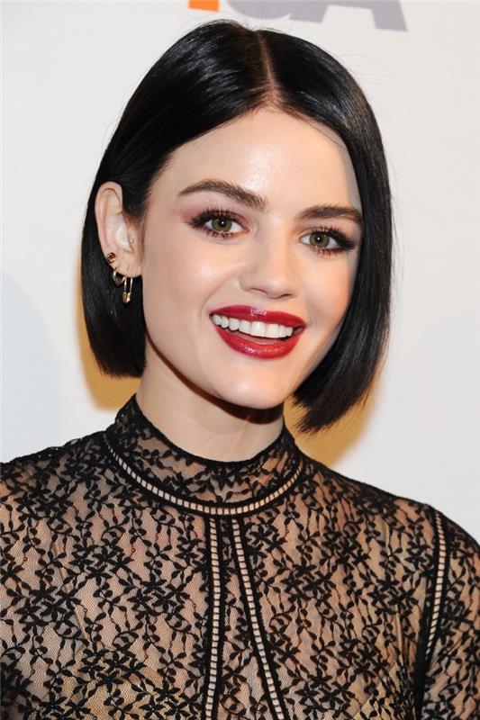 Lucy Hale slavna pričeska, kratka frizura za temnolasko, igralka pričeska iz Pretty Little Liars