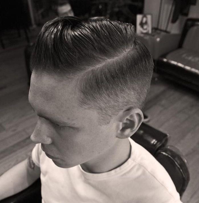 50'lerin saç modeli stili pompadour retro hipster kesim