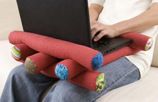pagalvėlės-nešiojamieji kompiuteriai-originalūs ritinėliai