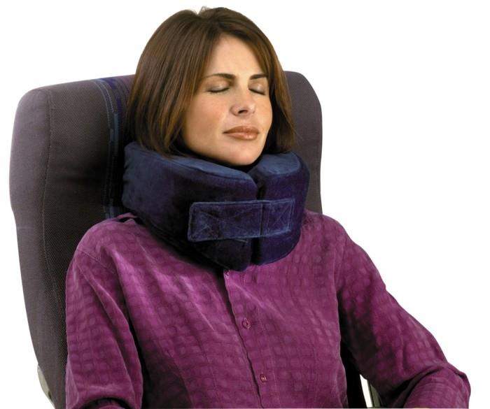 pagalvė-lėktuvui-pripučiama-kelioninė-pagalvė-kelionė-kaklo pagalvė