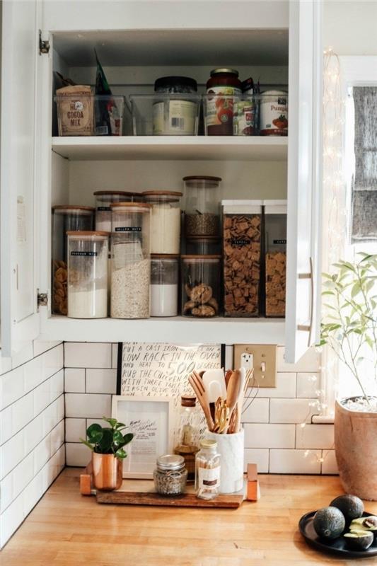 kolay küçük mutfak düzeni fikri, tencere ve kavanozları kullanarak mutfak ürünlerinizi ve malzemelerinizi nasıl organize edersiniz
