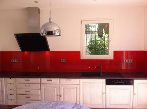 splashback-kuhinja-steklo