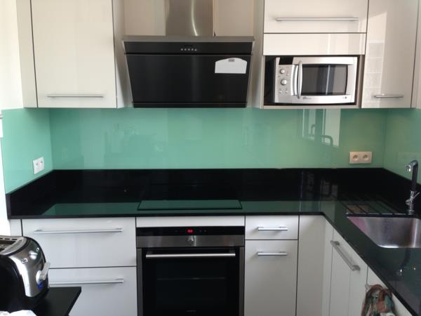 splashback-stekleno rjava