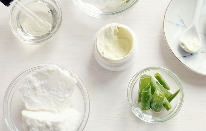 ev yapımı yüz kremi aloe vera diy tarifi bakım güzellik ürünleri yaprak jeli çıkarma