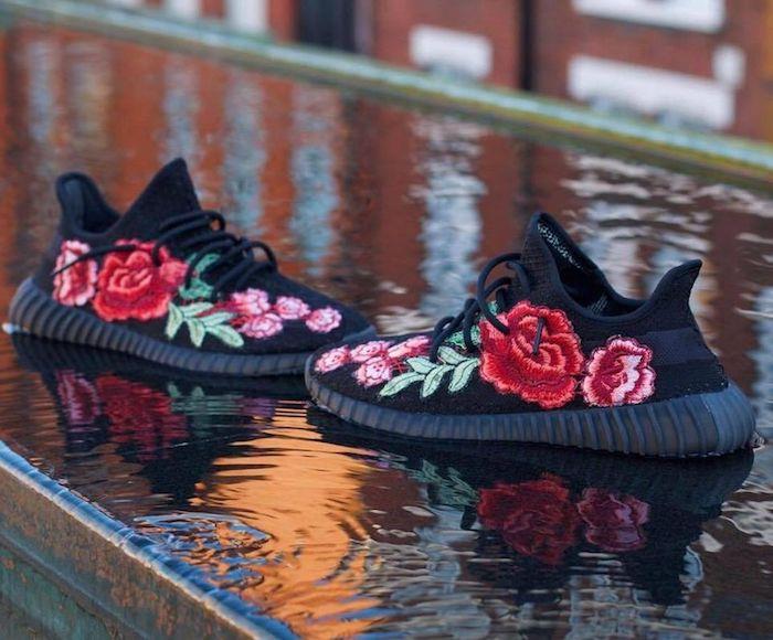 Adidas, prilagojen s cvetličnim vezenjem, izvirna prilagodljiva ideja košarkarskega modela, črna z rožnatimi cvetovi