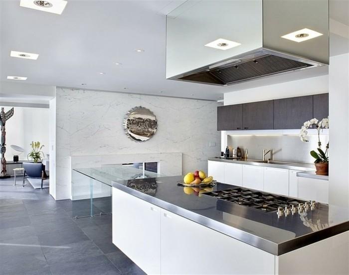 balta lako virtuvė-moderni-balta-virtuvė-balta ir nerūdijančio plieno virtuvė