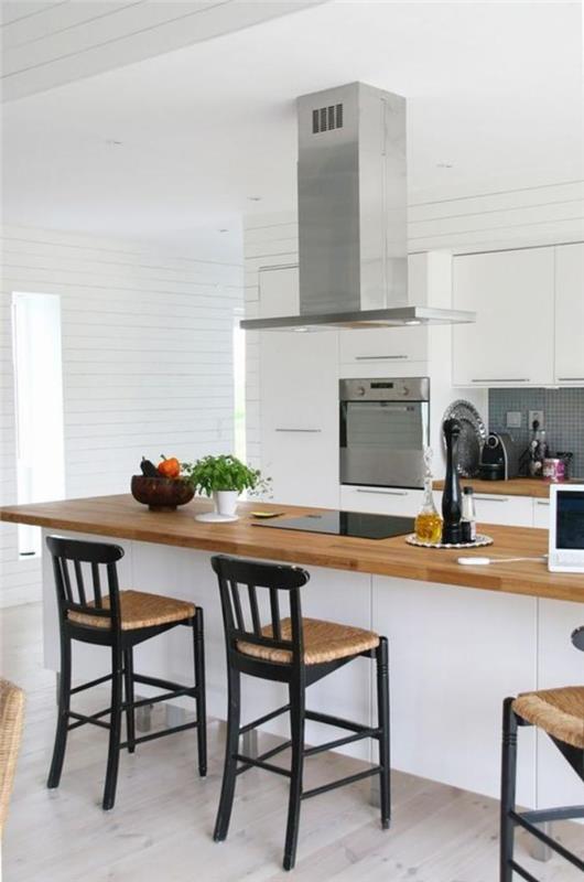balta-ir-mediena-virtuvė-balta-virtuvė-medinė-stalviršis