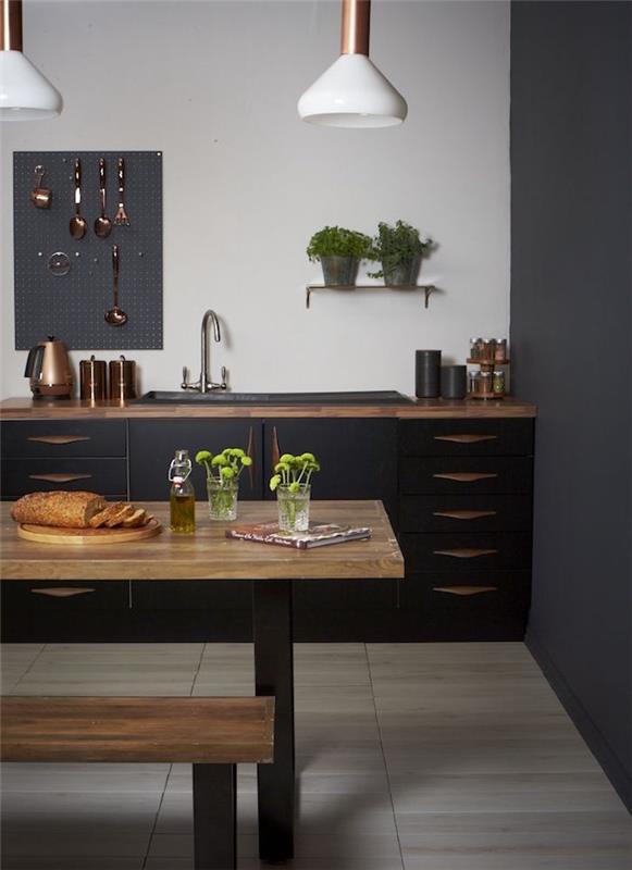 mat siyah mutfak ve modern ahşap bakır tasarım