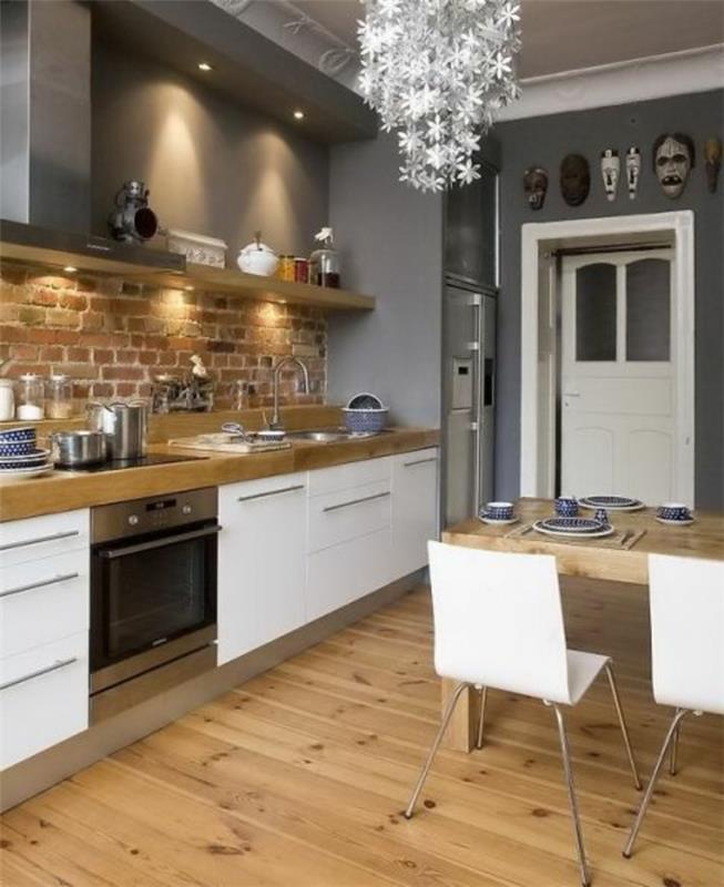 pilka virtuvė-modelis-virtuvė-grindys-grindys-baltos-kėdės-maža virtuvė-ikea-liustra