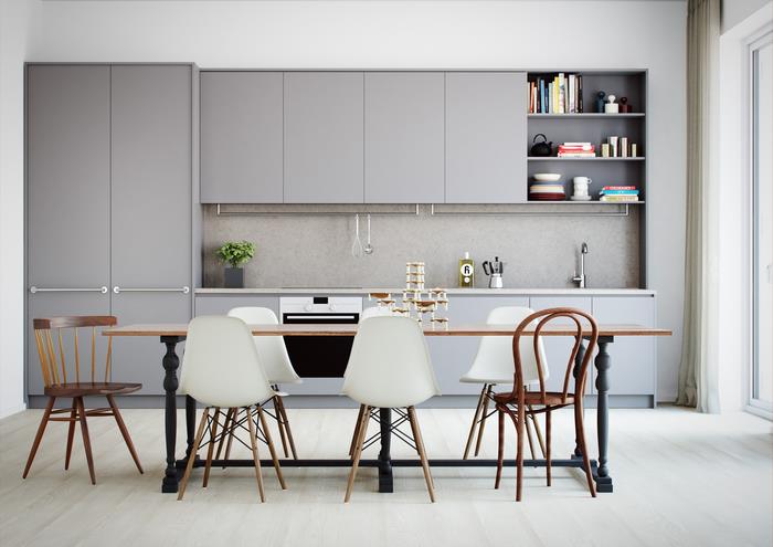 uzunlamasına döşenmiş ve yemek odasına açılan minimalist ve sağduyulu açık gri bir mutfak