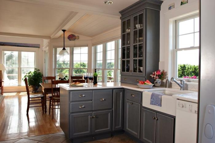 pilka-virtuvė-modelis-kokia spalva-moderniai virtuvei