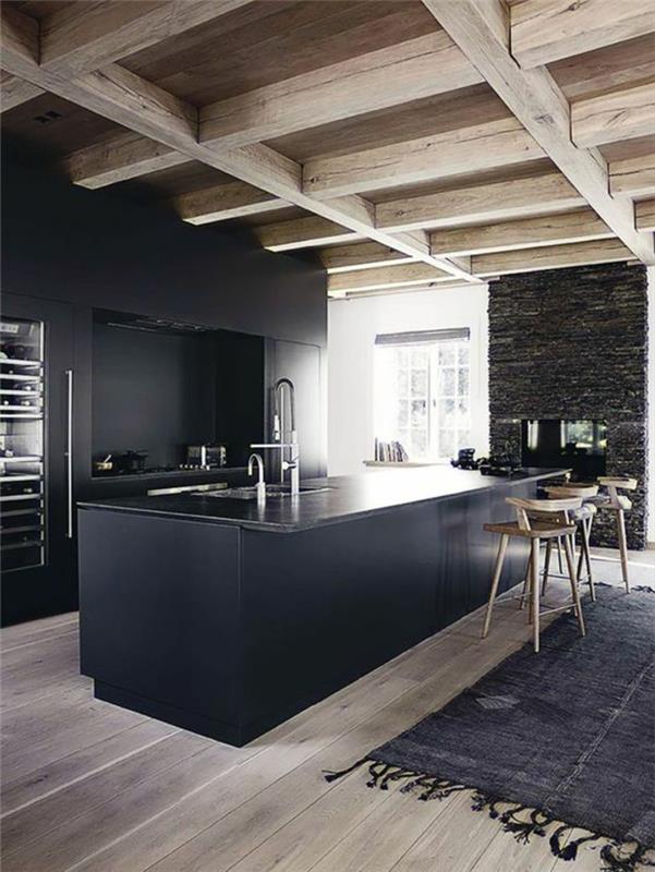koyu gri rustik halı ile açık ahşap siyah ve ahşap mutfak zemin ve tavan rustik tarzı