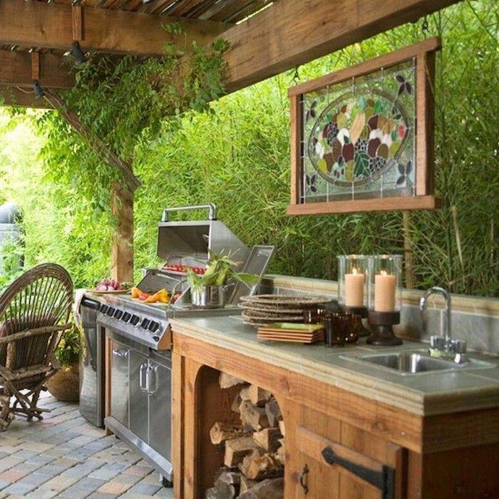 kuhinja na verandi za steno zelenja, žar in umetnost med steklom med